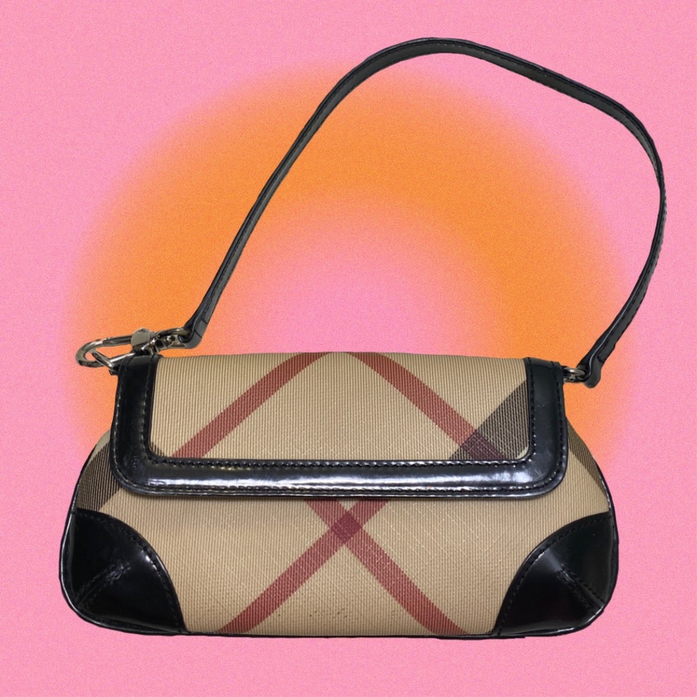 vintage burberry plaid canvas + leather mini handbag/ coin purse 👜🤎